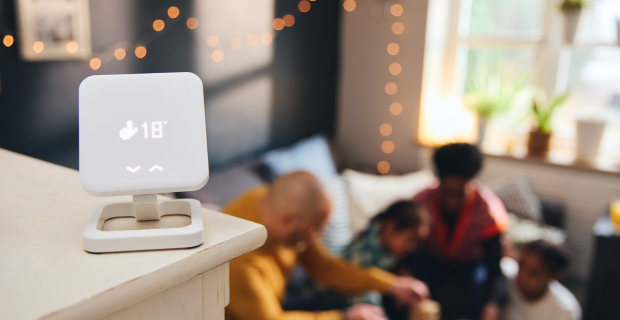 La domotique permet de contrôler la consommation d’énergie grâce à un thermostat, à l’éclairage et à une application mobile.